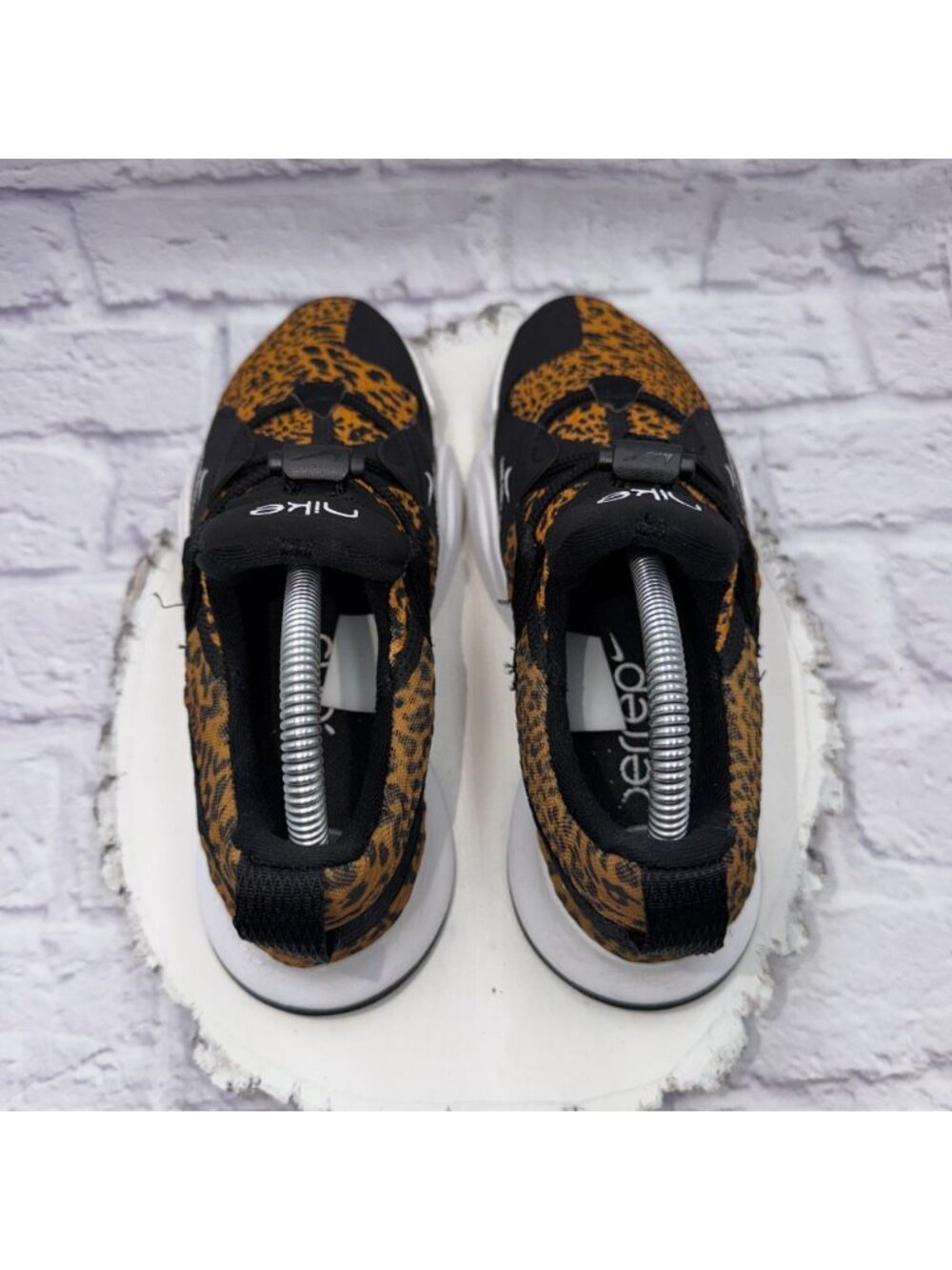 Nike SuperRep Groove Leopard Print Women’s Size 7 Athletic Sneaker CT1248-107 - Picture 5 of 9
